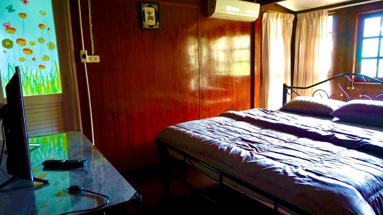 Tanachporn Homestay ธนัชพร โฮมสเตย์ เมืองจันทบุรี Eksteriør billede
